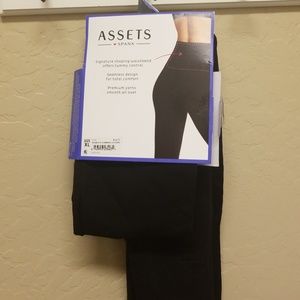 ASSETS by Sara Blakely Pants - Seamless leggings🌸 ASSETS by Sara Blakely Pants - Seamless leggings🌸